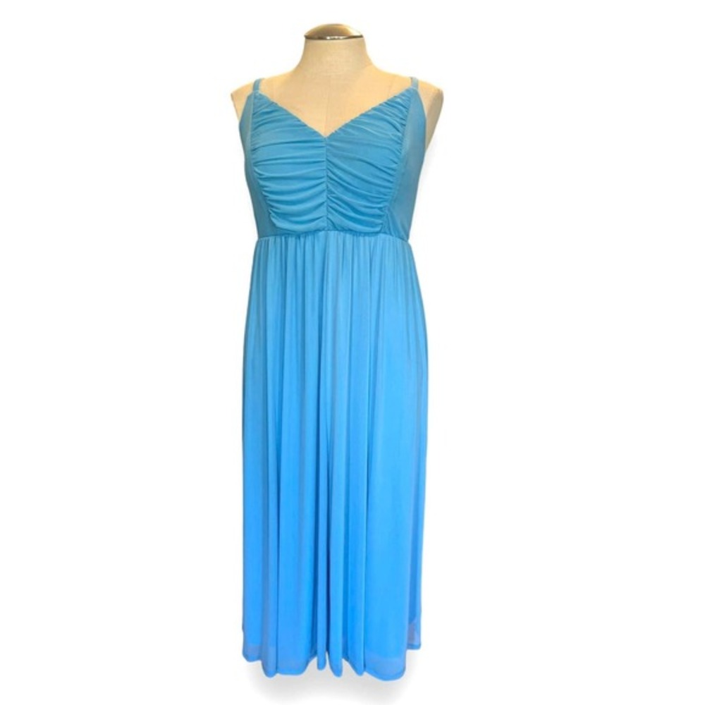 Torrid Plus Size 3 Soft Mesh Pleated Light Sky Blue Sun Maxi Dress V-Neck 3X - Picture 3 of 3